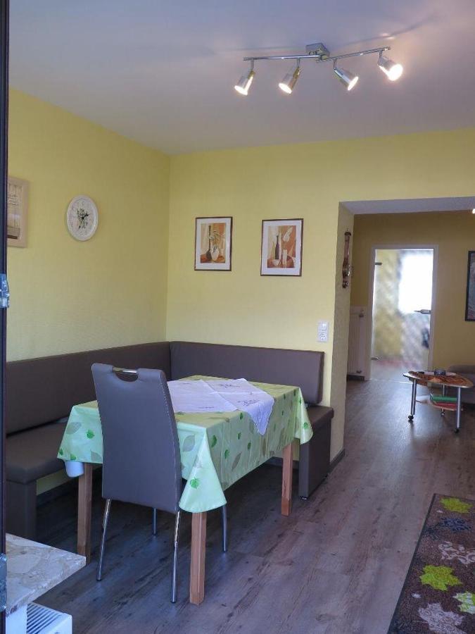 Ferienwohnung Zuckerberg ザールブルク エクステリア 写真
